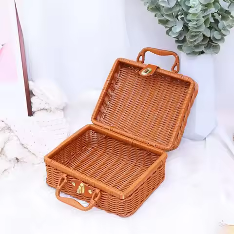 Valise en rotin PP - Rangement cosmétiques rétro